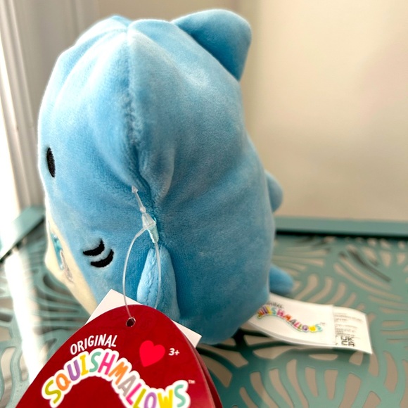 Nitro 5” Shark Squishmallow BNWT - Picture 4 of 5